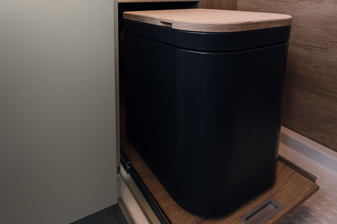 Trockentoilette zum Verstecken